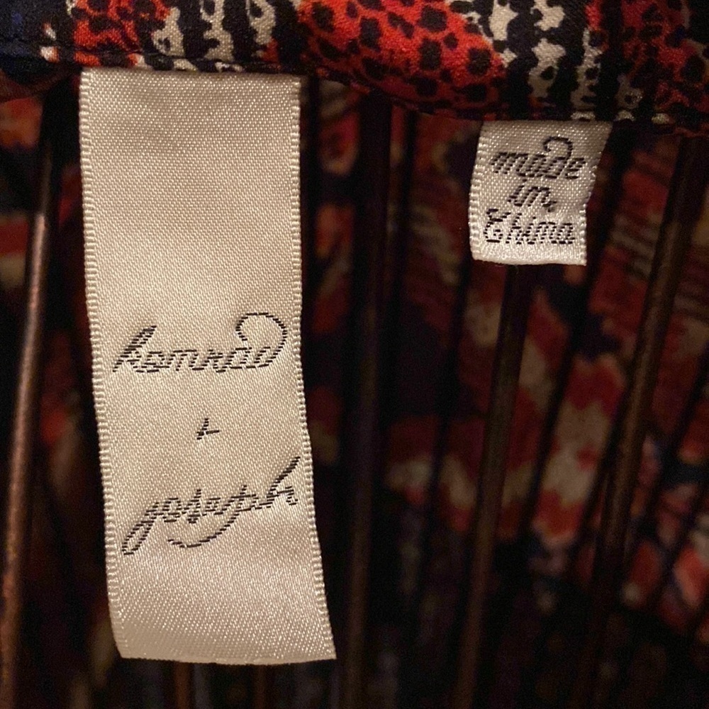 Anthropologie Konrad and Joseph red and black boho print top - Picture 6 of 8